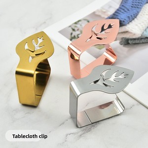 <span class=keywords><strong>Pince</strong></span> de table en acier inoxydable en forme de feuille, clips <span class=keywords><strong>pour</strong></span> <span class=keywords><strong>nappe</strong></span> <span class=keywords><strong>pour</strong></span> l'extérieur et l'intérieur - Product Image 3