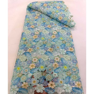 Tissu de Dentelle Guipure Cordon Corail Vert avec Paillettes, Motifs <span class=keywords><strong>Aso</strong></span> <span class=keywords><strong>Oke</strong></span> pour Tenues de Soirée de Femmes Nigérianes - Product Image 4