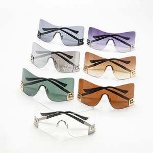 Gafas de Sol Personalizadas Vintage de Lujo 2023 para Hombre y Mujer, Montura Grande Sin Aro, Lentes de Una Pieza con Protección UV400, Estilo Punk - Product Image 6