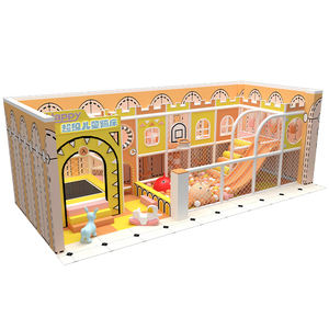 Набор для творчества и рукоделия «Озорной замок» — игровая площадка для родителей и детей, комбинация с маленькой горкой и зоной отдыха - Product Image 1