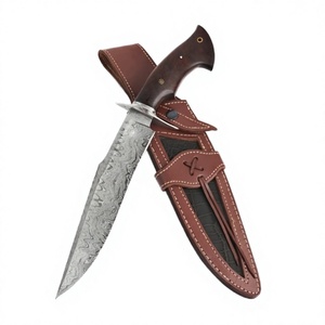 Couteau de chasse et de camping artisanal en acier Damas inoxydable, fabrication OEM, avec manche en bois de noyer et étui en cuir - Product Image 3