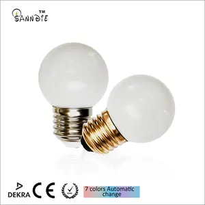 E27 LED G45RGB電球クリスマスデコレーションカラフルな電球パーティーデコレーション用屋外防水マルチカラー電球