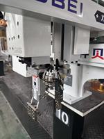 Bras robotisé vertical 5 axes à grande vitesse en stock usine, portée maximale 1600 mm, charge jusqu'à 10 kg, en acier inoxydable ultra-résistant à la corrosion et à longue durée de vie