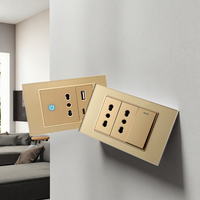 Standard italien 20W Smart Type C Prise USB charge rapide Double prise murale USB 3 + 3 + 6 Configuration 16A IP44 SDK industriel