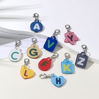 Porte-clés promotionnels miniatures personnalisés tendance en acrylique imprimé UV numérique 9 couleurs, lettres légères, pendentif de sac anime