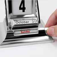 Calendrier de bureau en métal rotatif 3D argenté personnalisé, modèle perpétuel pour la maison, affichage sur table, calendrier de bureau domestique