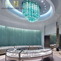 Boutique de bijoux élégante et moderne, design d'intérieur de magasin de bijoux, mobilier de magasin de bijoux, table de présentation de bijoux