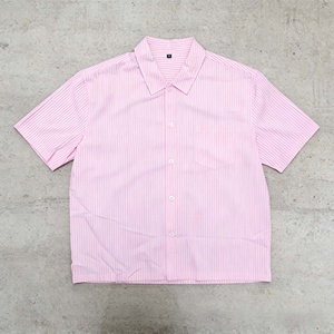 เสื้อเชิ้ตลายทางลำลองสำหรับผู้ชาย ดีไซน์ใหม่ ผ้าฝ้าย 100% พร้อมผ้าฝ้ายระบายอากาศเป็นมิตรกับสิ่งแวดล้อม ปกเสื้อแบบพับได้ - Product Image 2