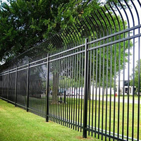 Poste de valla de metal de diseño de acero y aluminio, parrillas de acero y zinc para el hogar