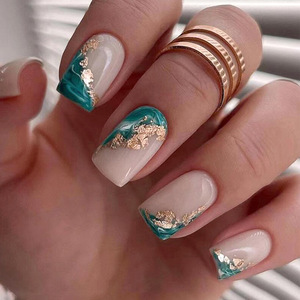 <span class=keywords><strong>Uñas</strong></span> Postizas Reutilizables de Presión Suave, Estilo Ins con Lámina Verde Dorada, Cortas, Pre-Diseñadas, al por Mayor - Product Image 1