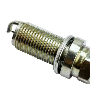 90919-01285 스파크 플러그 고품질 DILKAR8J9G (토요타 프리우스 95029 OEM 엔진 부품용) - Product Image 1