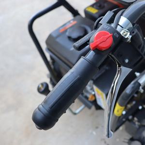 Le <span class=keywords><strong>conducteur</strong></span> <span class=keywords><strong>de</strong></span> décharge <span class=keywords><strong>de</strong></span> roue pousse l'électricité pour démarrer le moteur à essence 6.5hp - Product Image 4