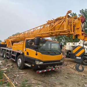 Grúa de Camión Usada Original de 25 Toneladas con Pocas Horas de Trabajo en Venta - Product Image 1