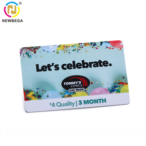 Cartes <span class=keywords><strong>de</strong></span> membre PVC avec logo personnalisé, cartes cadeaux VIP avec <span class=keywords><strong>code</strong></span> <span class=keywords><strong>de</strong></span> série - Product Image 5