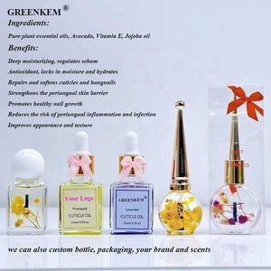 12 saveurs 14ml huile pour cuticules soin des ongles avec fleur sèche emballage de boîte-cadeau de Noël OEM huile pour cuticules des ongles - Product Image 2