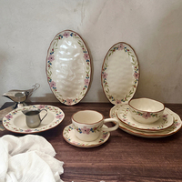 Service de table en céramique vintage français peint à la main avec glaçure sésame et motif floral, assiette créative en céramique pour dessert et gâteau