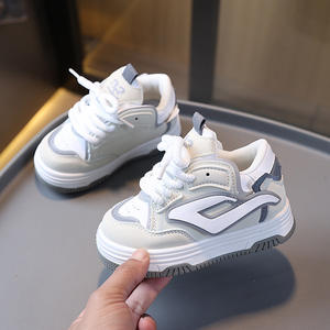 Primavera autunno scarpe da ginnastica <span class=keywords><strong>alte</strong></span> per bambini scarpe Casual da <span class=keywords><strong>bambina</strong></span> con fondo morbido scarpe da pane basse per bambini scarpe sportive - Product Image 3