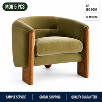 Fauteuil d'appoint moderne en velours Lichen, mobilier sur mesure de luxe pour salon.