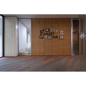 Flexspace 2024 <span class=keywords><strong>ฉาก</strong></span><span class=keywords><strong>กั้น</strong></span>โมดูลาร์<span class=keywords><strong>ราคา</strong></span><span class=keywords><strong>ถูก</strong></span>ใหม่ ผนัง<span class=keywords><strong>กั้น</strong></span>กระจกสํานักงานพร้อมม่านไฟฟ้าสําหรับสํานักงาน - Product Image 1