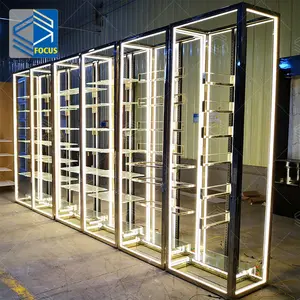 Customized Clothes Shop Furniture Clothing Display Case Clothing Store Display Rack Clothing Rack Display