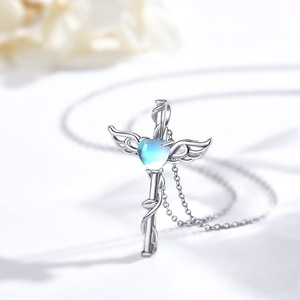 Collar con Colgante Estilo Piedra Lunar con Forma de Corazón y Alas para Mujer, Joyería de Moda para Uso Diario, Regalo - Product Image 2