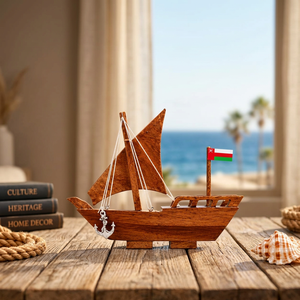 Modelo de Barco de Madera Artesanal, Escultura Decorativa Náutica Rústica para Mesa, Hogar, Oficina, Decoración Costera y Colección de Regalos - Product Image 3