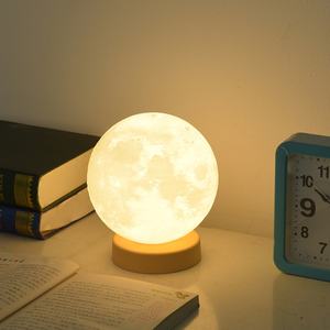 Lampe de chevet en forme de lune pour la décoration de la maison, lampe de table rechargeable par USB, cadeau, lampe de nuit LED moderne à commande tactile et à intensité variable pour l'intérieur - Product Image 2