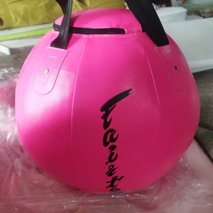 <span class=keywords><strong>Sac</strong></span> <span class=keywords><strong>de</strong></span> frappe professionnel en cuir microfibre durable pour entraînement <span class=keywords><strong>de</strong></span> <span class=keywords><strong>boxe</strong></span>, <span class=keywords><strong>sac</strong></span> <span class=keywords><strong>de</strong></span> frappe suspendu non rempli pour hommes, idéal pour le fitness et le kickboxing - Product Image 5