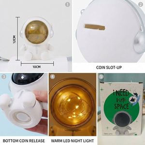 Tirelire Astronaute en Vinyle Incassable avec Lampe LED Spaceman et Veilleuse, Fonctionnant sur Piles, Pot d'Économies pour Enfants, Décoration de Crèche en Gros - Product Image 2