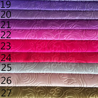 Tissu de canapé en velours en polyester gaufré couleur personnalisée 260 g/m²