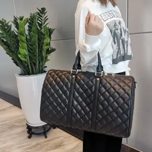 Yüksek kalite özelleştirilebilir deri seyahat çantası kadın spor çantası su geçirmez Holdall haftasonu seyahat çantası