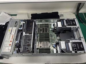 เซิร์ฟเวอร์ Dell R960 รุ่นใหม่ล่าสุด Intel Xeon Gold 6448H 16SFF H755 พาวเวอร์ซัพพลาย 1400W เซิร์ฟเวอร์แบบแร็ค 4U รุ่น R960 - Product Image 4