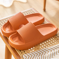 Claquettes d'été à talon épais pour femmes, en EVA souple, pour intérieur et extérieur, chaussures de maison pour hommes et femmes, claquettes de salle de bain tendance à plateforme