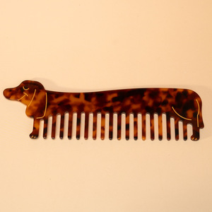 Peine de pelo de acetato con forma de perro Dachshund, de dientes anchos, portátil, antiestático, para peinado de animales, para mujer - Product Image 4