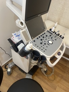 Ecógrafo <span class=keywords><strong>Mindray</strong></span> <span class=keywords><strong>DC</strong></span>-60Exp <span class=keywords><strong>DC</strong></span>-<span class=keywords><strong>70</strong></span>, Ecógrafo de Diagnóstico Médico <span class=keywords><strong>Mindray</strong></span>, Escáner de Ultrasonido Veterinario para Clínica Veterinaria y Hospital - Product Image 4