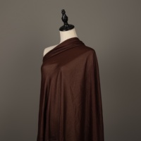 Tissu en polyester 2507 satiné côtelé diamanté teint en fil pour Jilbab et Khimar – Respirant, doux, fluide et tombant parfaitement – Vente en gros