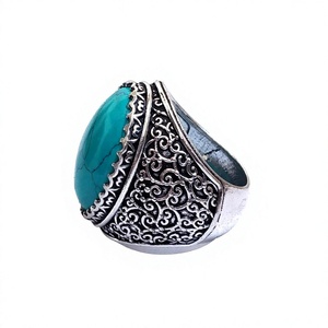 Anillo Vintage de Labradorita para Hombre, Chapado en Oro Antiguo, Latón con Filigrana Étnica, Anillo Ovalado con Piedra Natural - Product Image 5