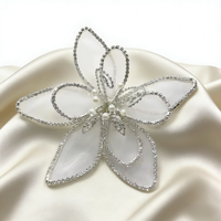 Nouvelle broche 3D en fil métallique avec strass, applique rose pour robe de bal, grande embellissement florale