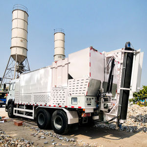 用于混凝土搅拌站的轨道式容积式粉料储存罐，配备柴油发动机泵和PLC，出售 - Product Image 1