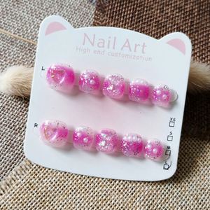 10 Uds. <span class=keywords><strong>Uñas</strong></span> <span class=keywords><strong>Postizas</strong></span> <span class=keywords><strong>de</strong></span> ABS 3D con Diseño <span class=keywords><strong>de</strong></span> Fresa y Conejo, Hechas a Mano, Cobertura Completa, <span class=keywords><strong>de</strong></span> Longitud Corta, para Niños, Patrón Cuadrado, <span class=keywords><strong>Uñas</strong></span> Artificiales - Product Image 4