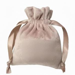 Pochette en velours personnalisée avec cordon de serrage, sac cadeau en tissu avec logo personnalisé pour bijoux, emballage cosmétique, cadeaux de fête - Product Image 2