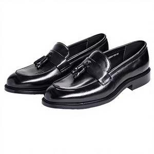 Mocasines de Cuero Genuino Hechos a Mano para Hombre, con Borla de Moda Personalizada, para Ocasiones de Oficina, Primavera Verano - Product Image 2