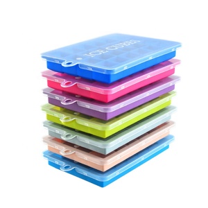 Hot Selling Silicone Grande Bandeja De Gelo Bandejas De Gelo Para Congelador Com Tampas <span class=keywords><strong>Mini</strong></span> <span class=keywords><strong>Ice</strong></span> <span class=keywords><strong>Maker</strong></span> - Product Image 3