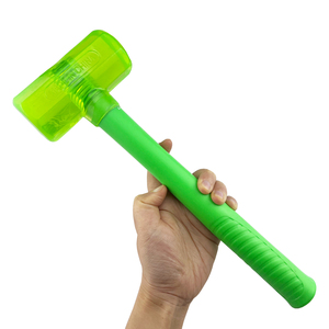 <span class=keywords><strong>Maillet</strong></span> en <span class=keywords><strong>caoutchouc</strong></span> vert transparent 390G avec manche en plastique pour l'installation de carreaux, l'assemblage de meubles en bois, le bricolage et la pose de revêtements de sol – Outil à main - Product Image 1