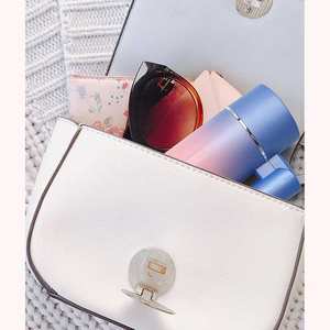 Vente chaude HD 08 Salon Sèche-Cheveux Diffuseur Buse Pliable Styler Étui En Cuir-Fonctionnement À Piles AC pour Ménage Coiffure - Product Image 6