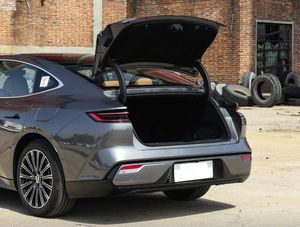 2025 für Geely Galaxy Xingyao8 New Energy Vehicle Mittelgroßes und großes Plug-In-Hybrid auto mit linker Lenkung - Product Image 5