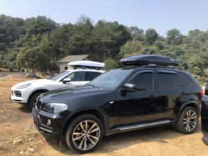 Boîte à bagages de <span class=keywords><strong>toit</strong></span> de voiture haut de gamme Pentair Custom 420L noire en ABS+PC, étanche, à double ouverture latérale, compatible avec plusieurs véhicules, pour les voyages en voiture - Product Image 5