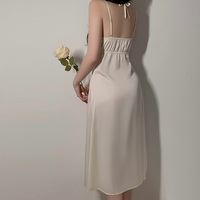 Robe de nuit longue en satin et dentelle pour femmes, sexy, décolleté plongeant, avec coussinets de poitrine, taille élastique, pour l'été, vêtements de nuit, pyjama long