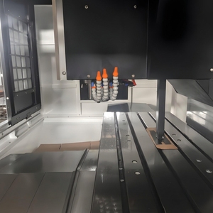 Centre d'usinage CNC <span class=keywords><strong>VMC</strong></span> 1160 direct usine, système GSK, BT40, précision 0,003 mm, 11 kW, pour acier industriel et moules automobiles - Product Image 3