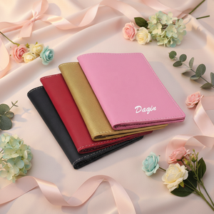 Porte-<span class=keywords><strong>passeport</strong></span> en cuir <span class=keywords><strong>personnalisé</strong></span> à prix avantageux avec emplacements pour cartes, housse de <span class=keywords><strong>passeport</strong></span> souple pour les voyages - Product Image 6